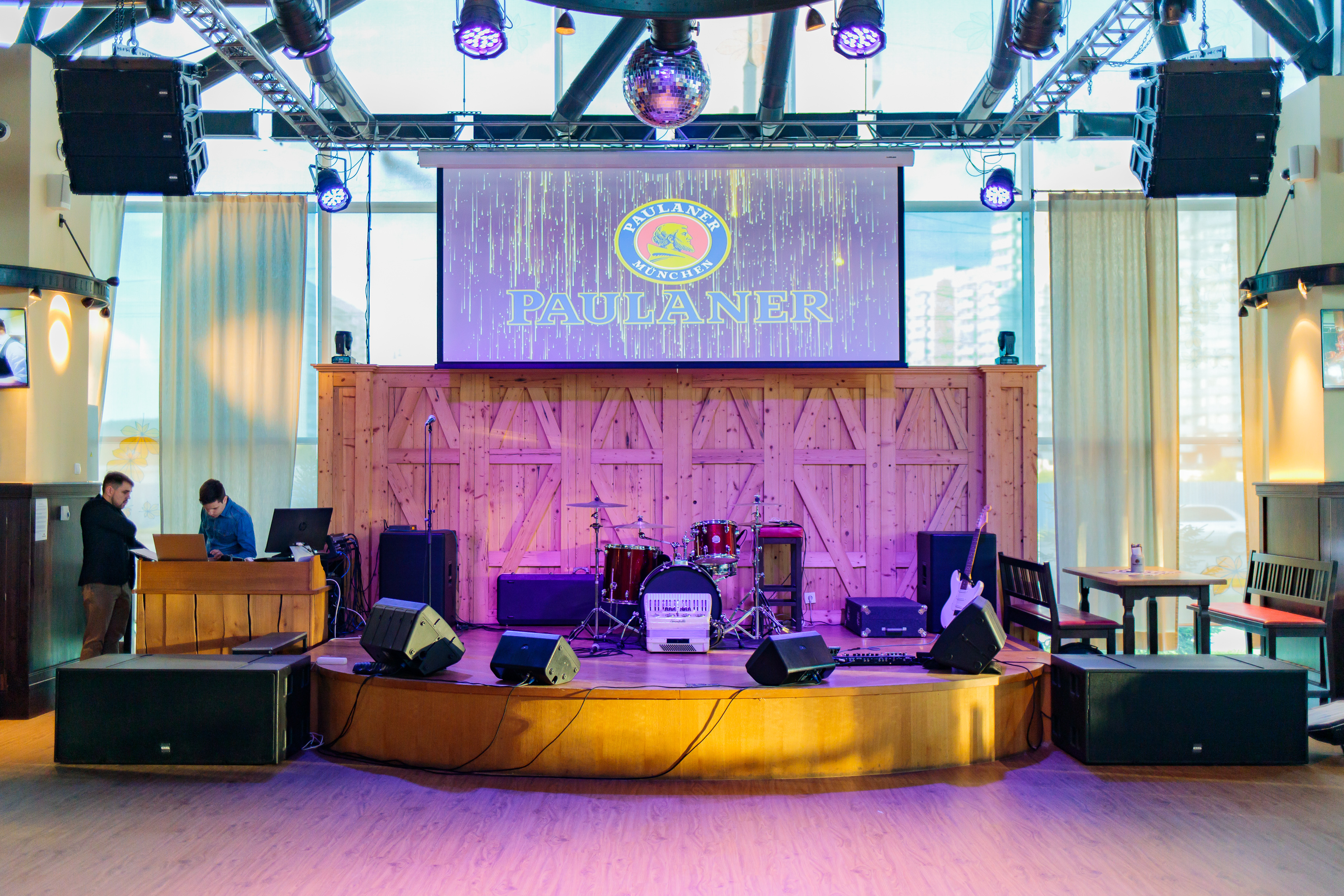 Ресторан-пивоварня «Paulaner Bräuhaus», г. Новокузнецк