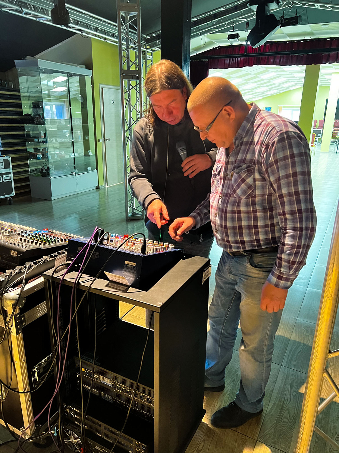 Eurosound BORA - отзыв Александра Дробыша, звукорежиссера Елены Ваенги