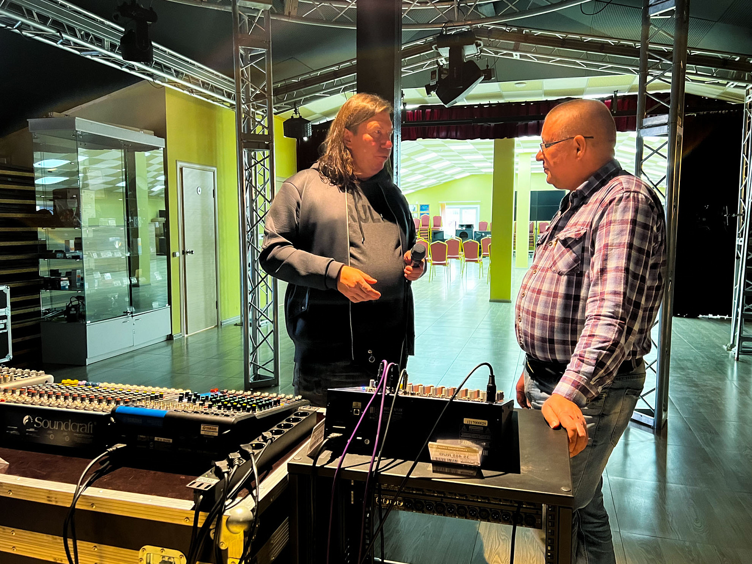 Eurosound BORA - отзыв Александра Дробыша, звукорежиссера Елены Ваенги